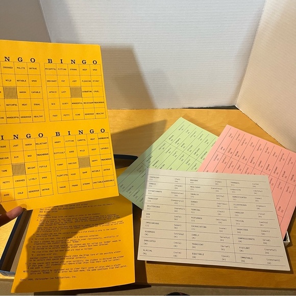 Vocabulary Bingo Games Level 1 And 2 Education Learning Elem-Upper Grades 1988 - Picture 5 of 8